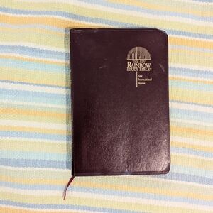 ⭐ Rainbow Study Bible - New International Version